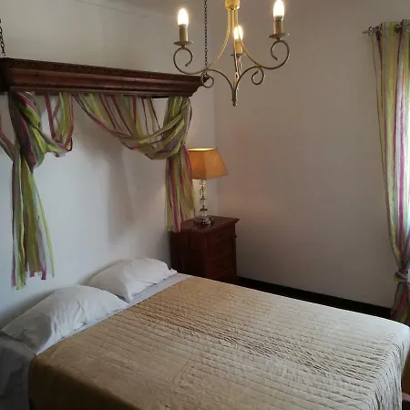 Sintra/colares Beach House With Mountain View * סינטרה
